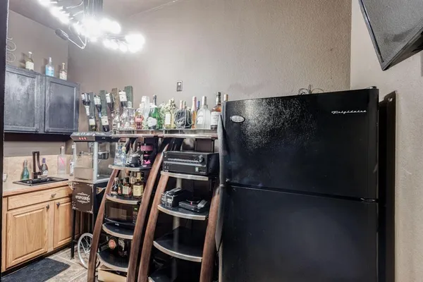 $500,000 | 936 Bending Oak Drive, Cedar Hill, TX 75104