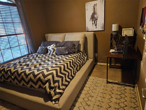 $500,000 | 936 Bending Oak Drive, Cedar Hill, TX 75104