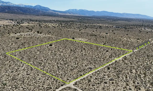 $46,999 | 8 East Ave X, Llano, CA 93544