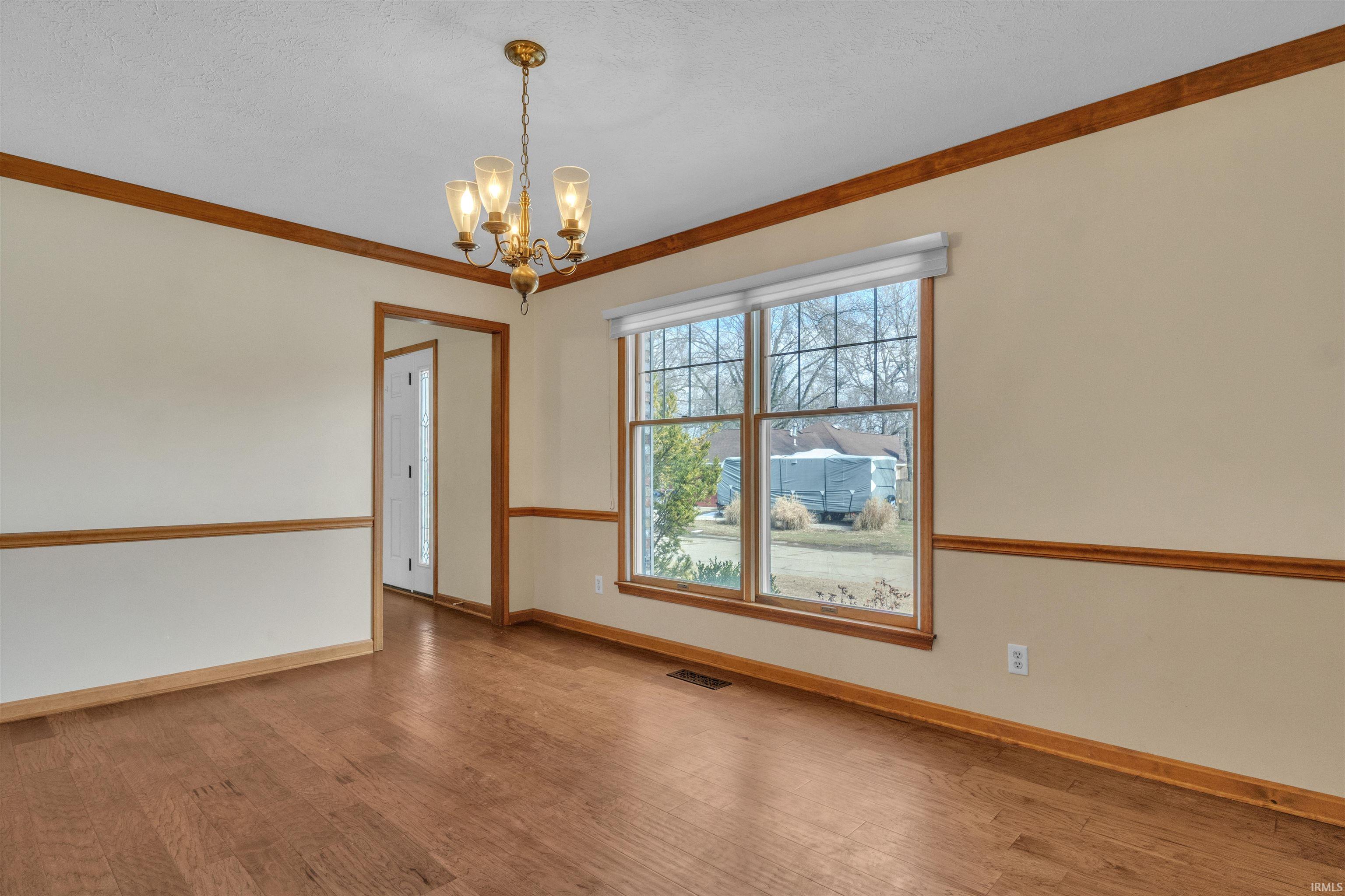7500 Tyring Road Newburgh, IN 47630 - Photo 9 of 27 Gallery Image 9