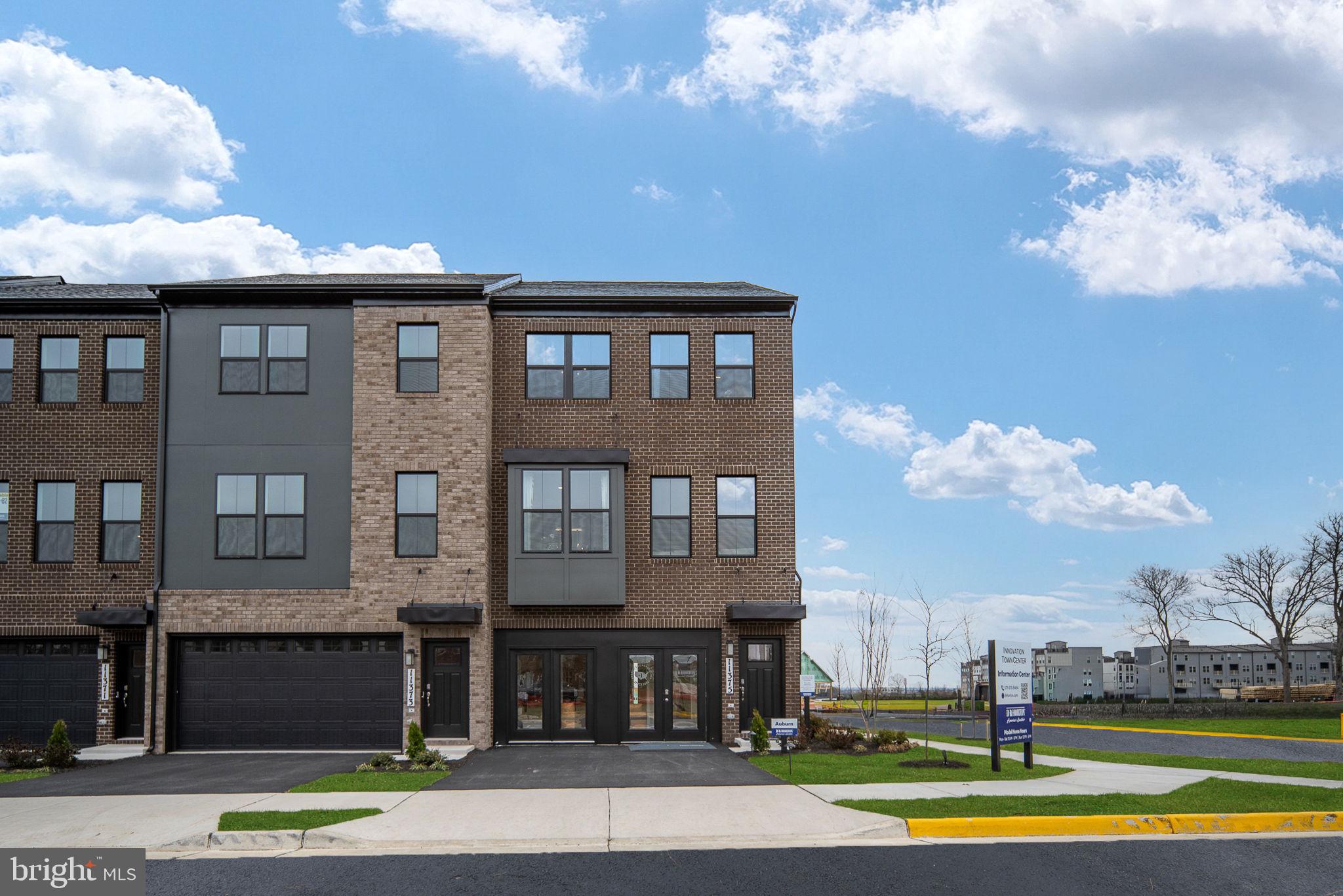 11363 Hypatia Loop Manassas, VA 20110 - Photo 2 of 80