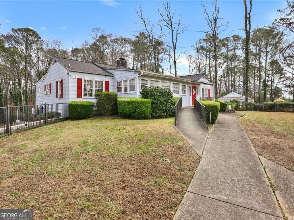 2264 Childress Dr Southwest