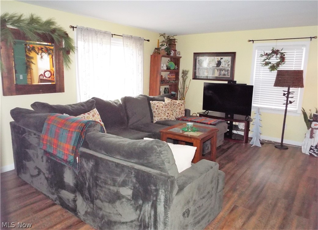 3012 Joseph Street Northwest Canton, OH 44708 - Photo 9 of 24 LARGE LIVING ROOM - CHARMING
