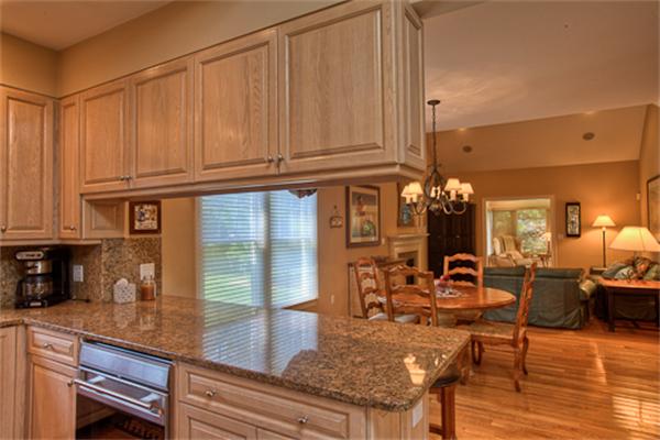 4 Coppersmyth Way, Unit 4 Lexington, MA 02421 - Photo 5 of 28 a view of a dining room with furniture