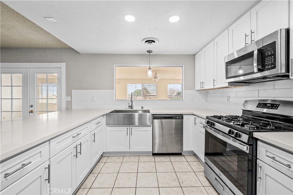 13755 Mohawk Road Apple Valley, CA 92307 - Photo 23 of 66