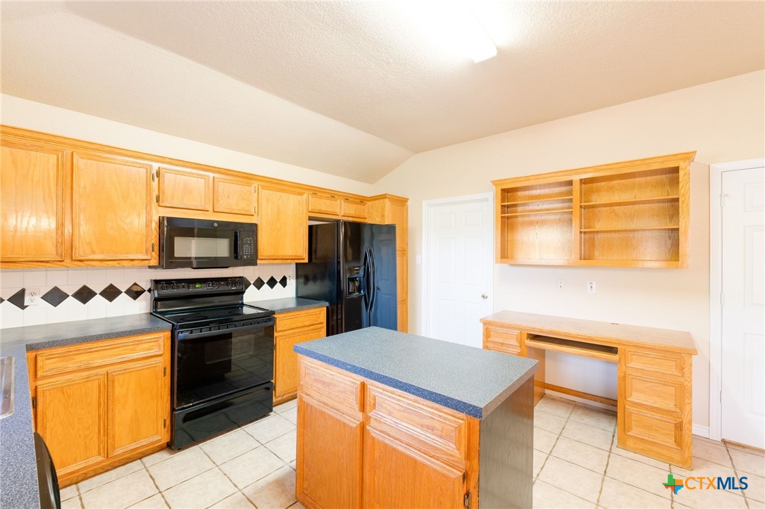 3163 Lomas Rodando Calzada Road Kempner, TX 76539 - Photo 11 of 27