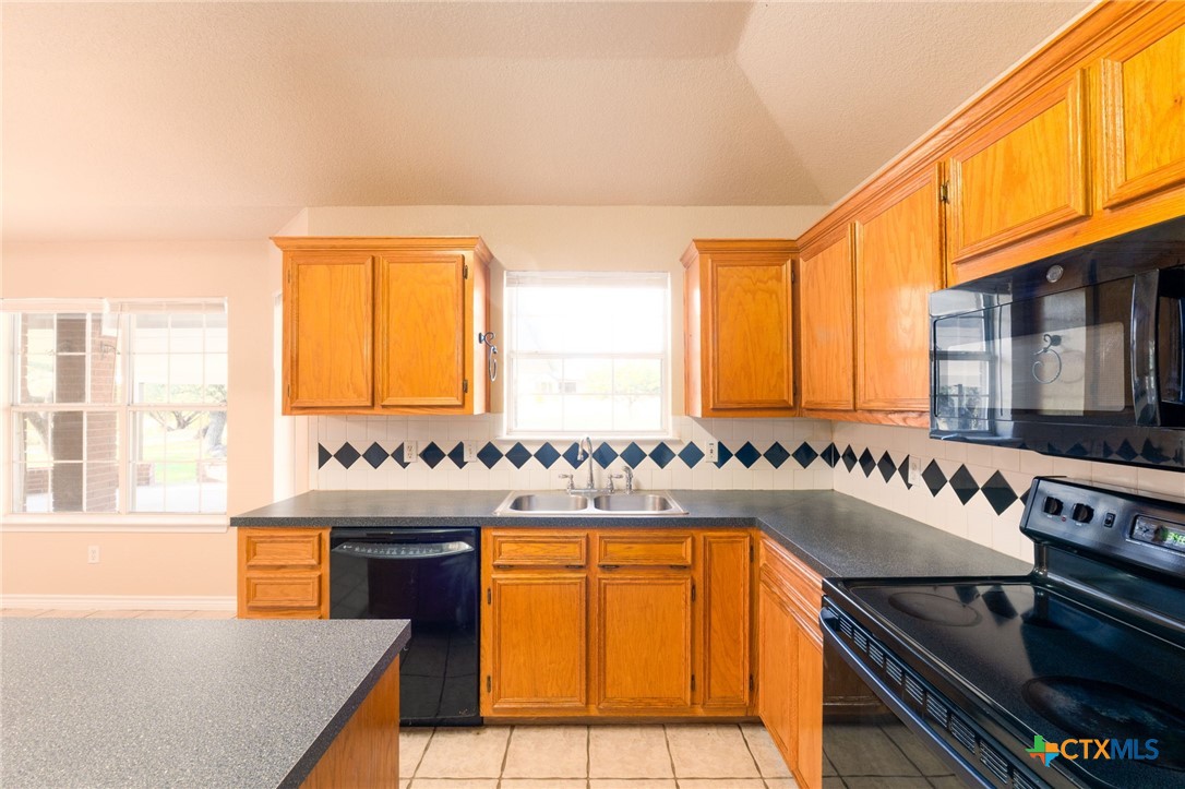 3163 Lomas Rodando Calzada Road Kempner, TX 76539 - Photo 10 of 27