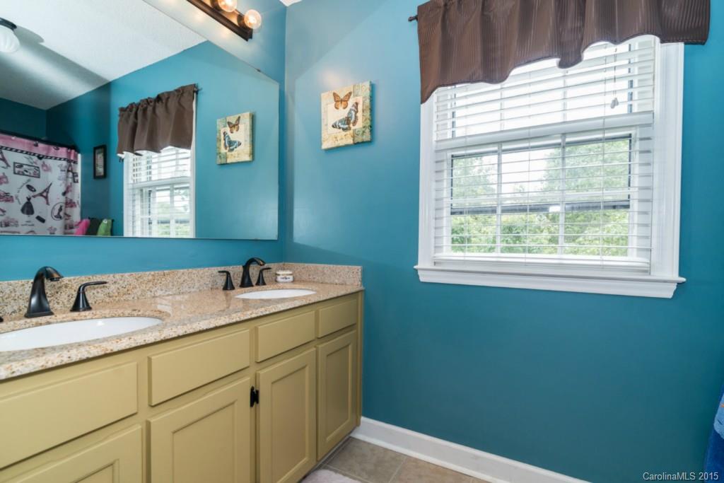2824 Briar Ridge Drive Charlotte, NC 28270 - Photo 17 of 24