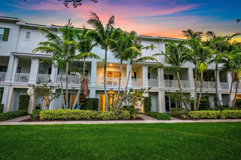 $775,000 | 7085 Edison Place, Palm Beach Gardens, FL 33418