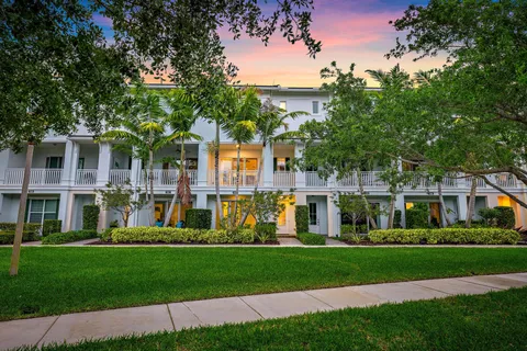 $775,000 | 7085 Edison Place, Palm Beach Gardens, FL 33418