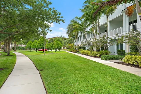 $775,000 | 7085 Edison Place, Palm Beach Gardens, FL 33418