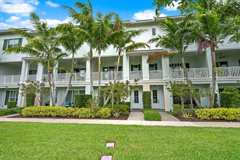 $775,000 | 7085 Edison Place, Palm Beach Gardens, FL 33418