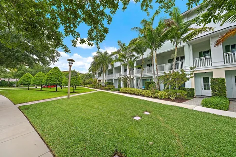 $775,000 | 7085 Edison Place, Palm Beach Gardens, FL 33418