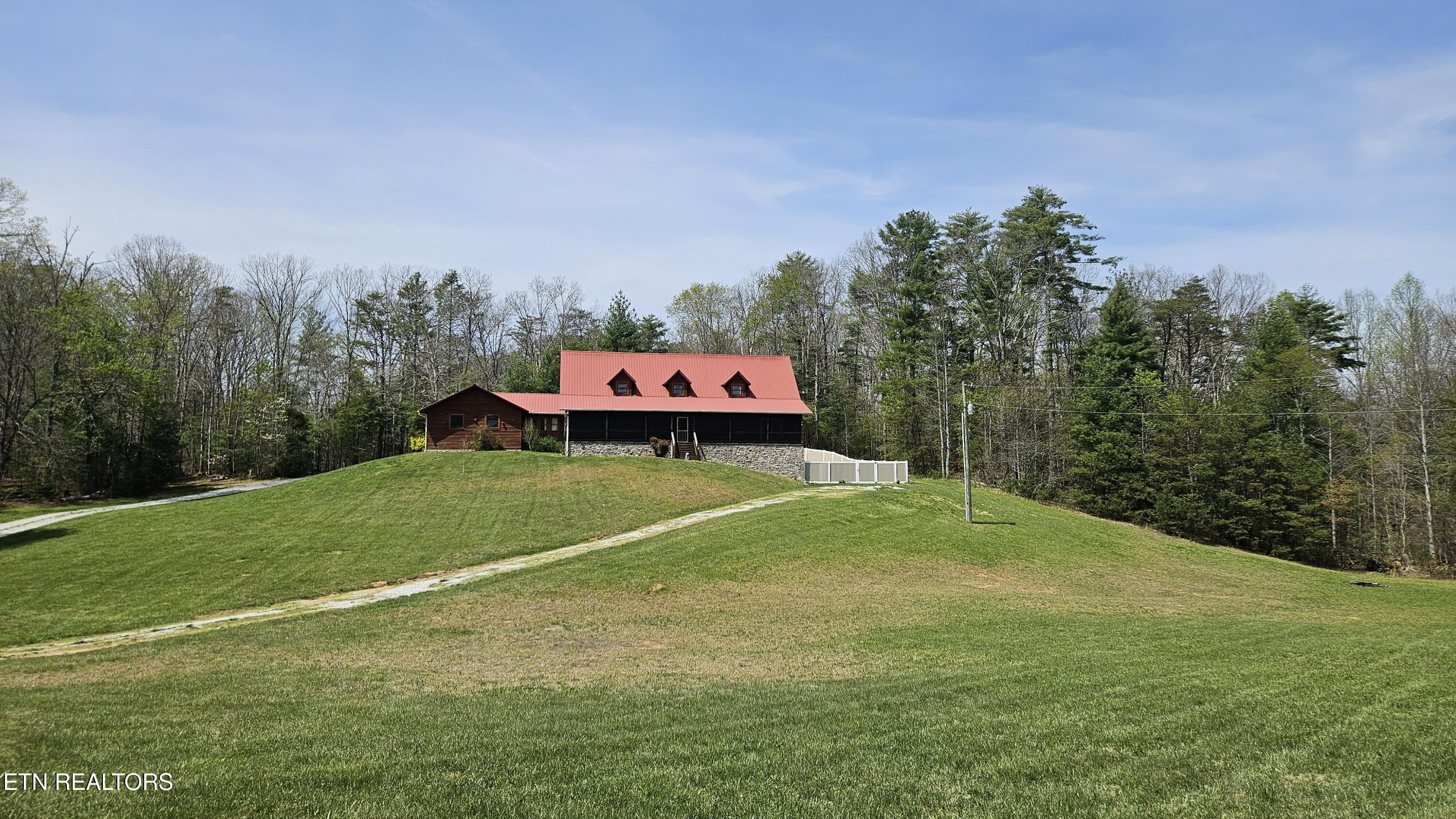 180 McJunkin Road Tellico Plains, TN 37385 - Photo 44 of 54 20260408_141326