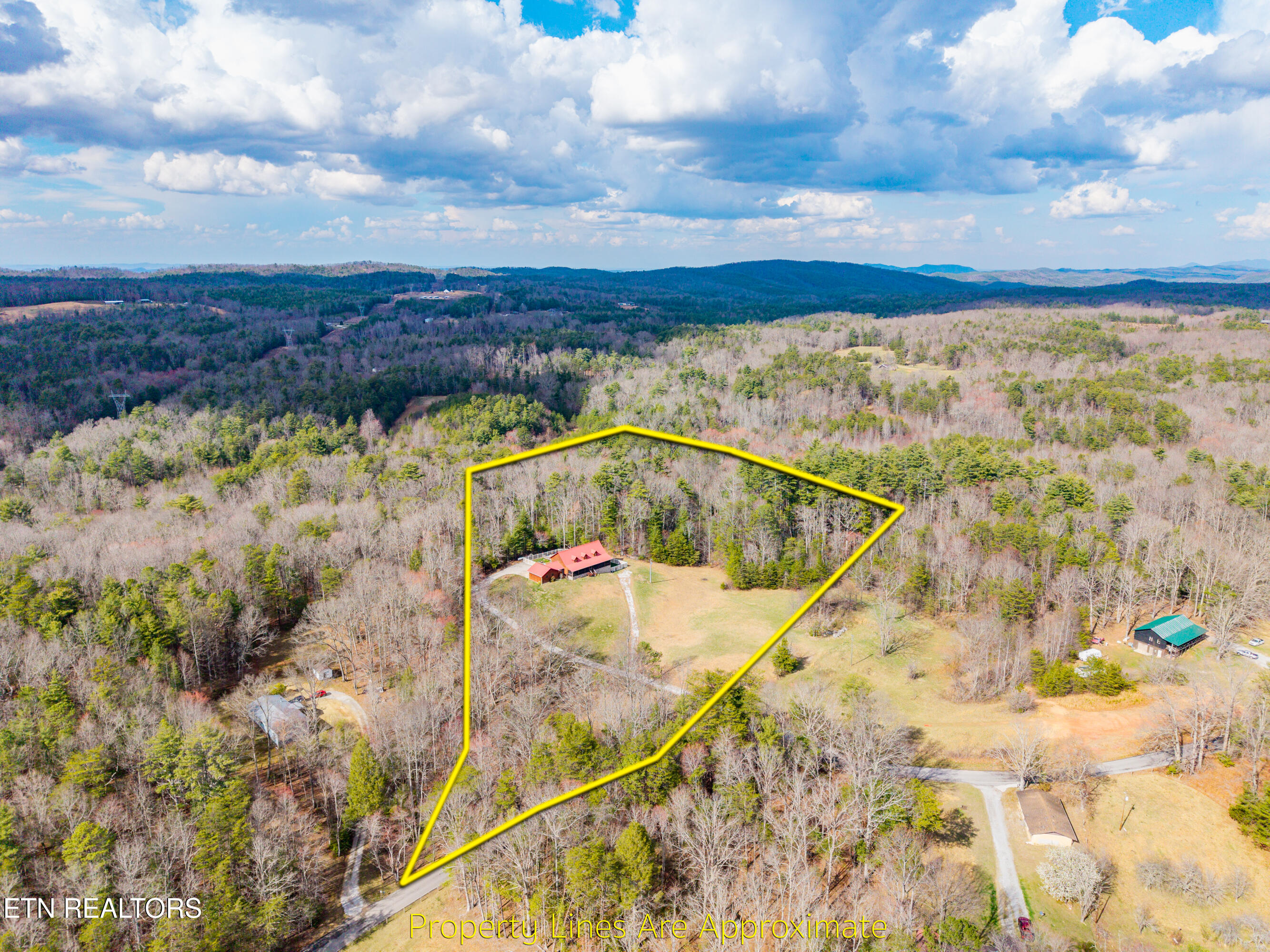 180 McJunkin Road Tellico Plains, TN 37385 - Photo 47 of 54 180McJunkinRd-17