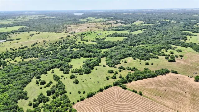 an aerial view of a houses