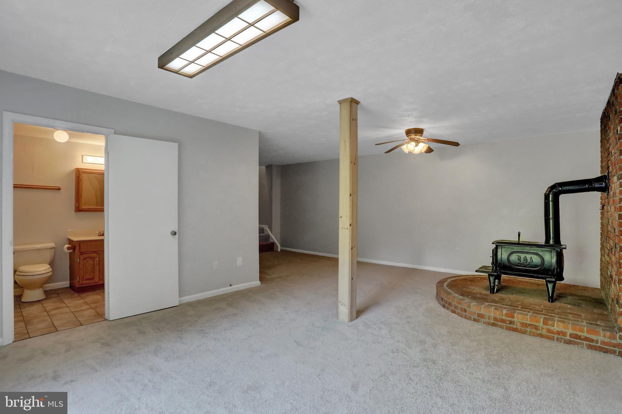 14608 Shirley Bohn Road Mount Airy, MD 21771 - Photo 35 of 50