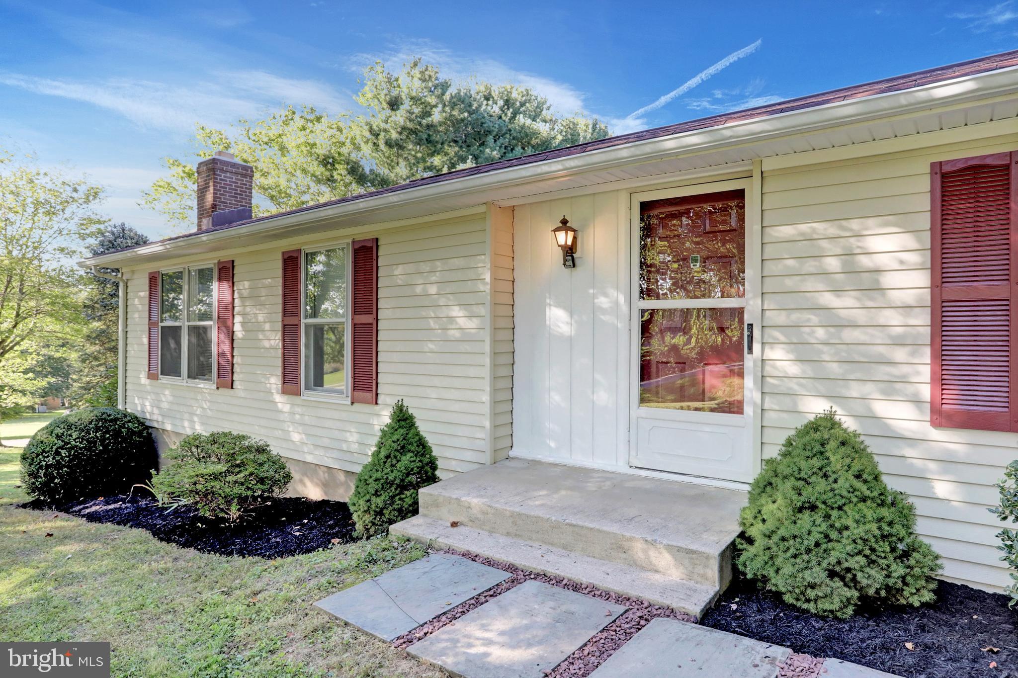 14608 Shirley Bohn Road Mount Airy, MD 21771 - Photo 5 of 50