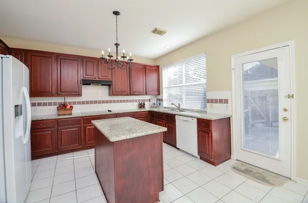 $3,200 | 20735 Fawnbrook Court, Katy, TX 77450