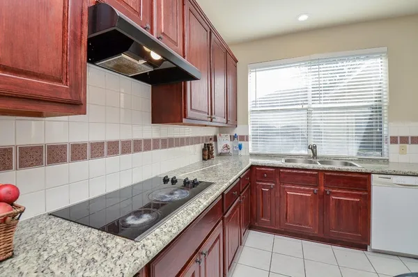 $3,200 | 20735 Fawnbrook Court, Katy, TX 77450