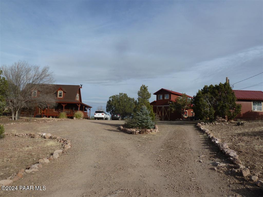 2925 Ridge Road Chino Valley, AZ 86323 - Photo 69 of 71 new barn (Medium)