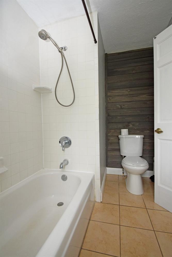 932 Phillips Road Cincinnati, OH 45230 - Photo 12 of 23 Gallery Image 12