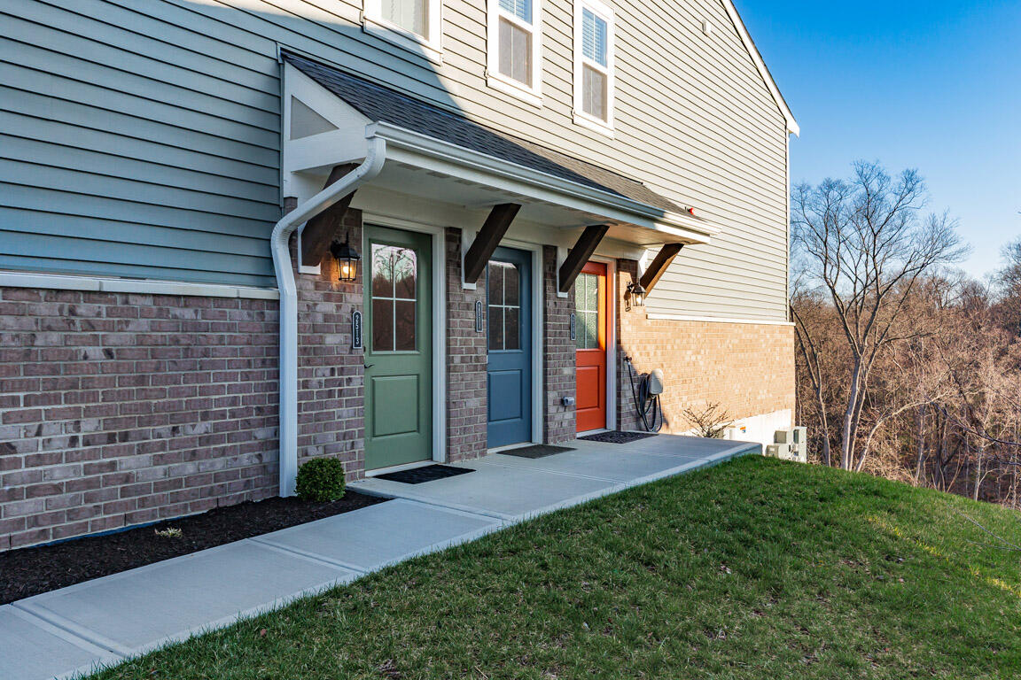 2513 Bella Ridge Fort Mitchell, KY 41017 - Photo 2 of 22 Gallery Image 2