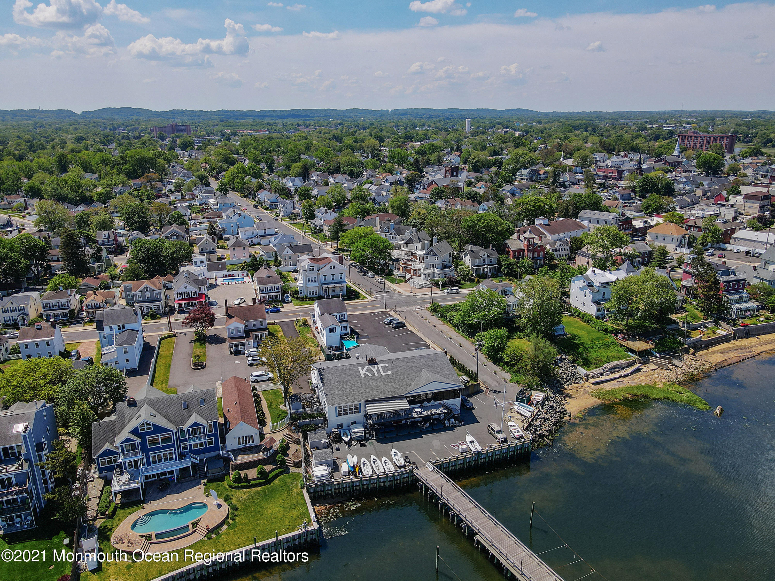 100 1st Street, Unit 11 Keyport, NJ 07735 - Photo 24 of 29 an aerial view of a houses with a yard