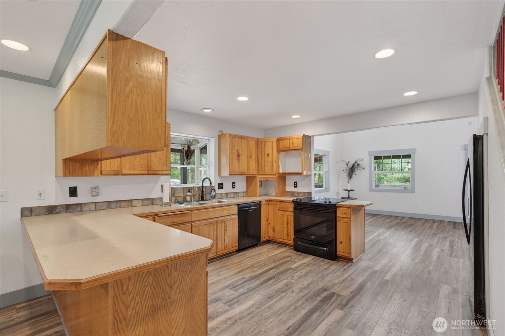 10320 James Road Southwest Rochester, WA 98579 - Photo 6 of 38