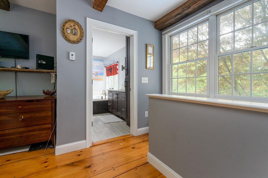 105 Kingston Road Exeter, NH 03833 - Photo 23 of 40