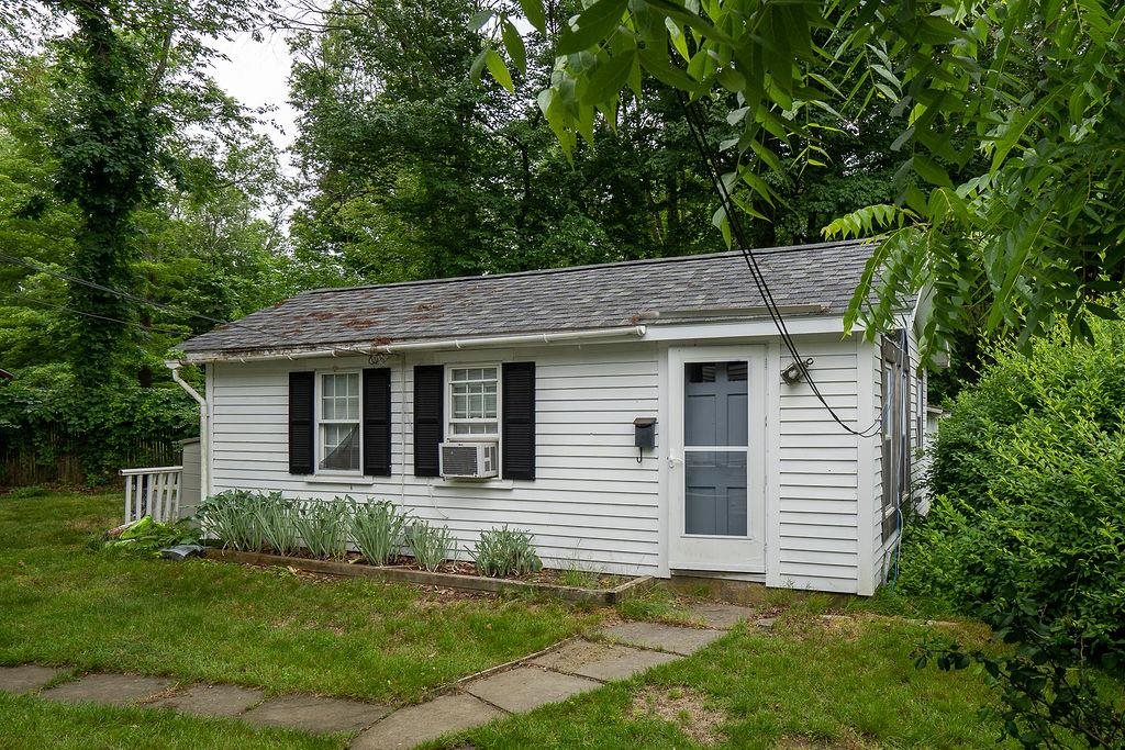 105 Kingston Road Exeter, NH 03833 - Photo 33 of 40
