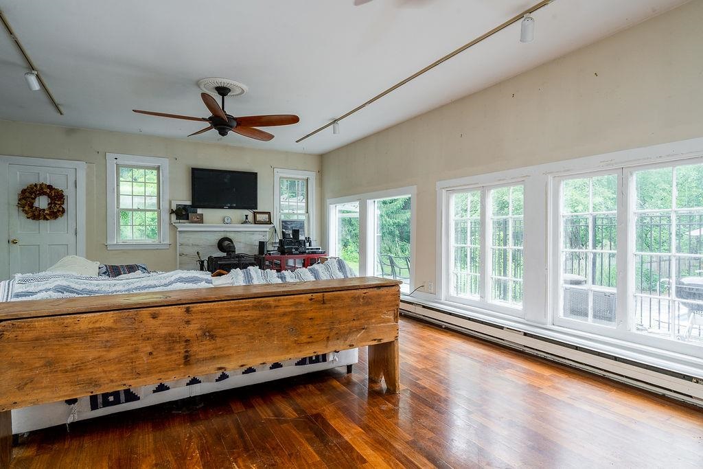 105 Kingston Road Exeter, NH 03833 - Photo 5 of 40