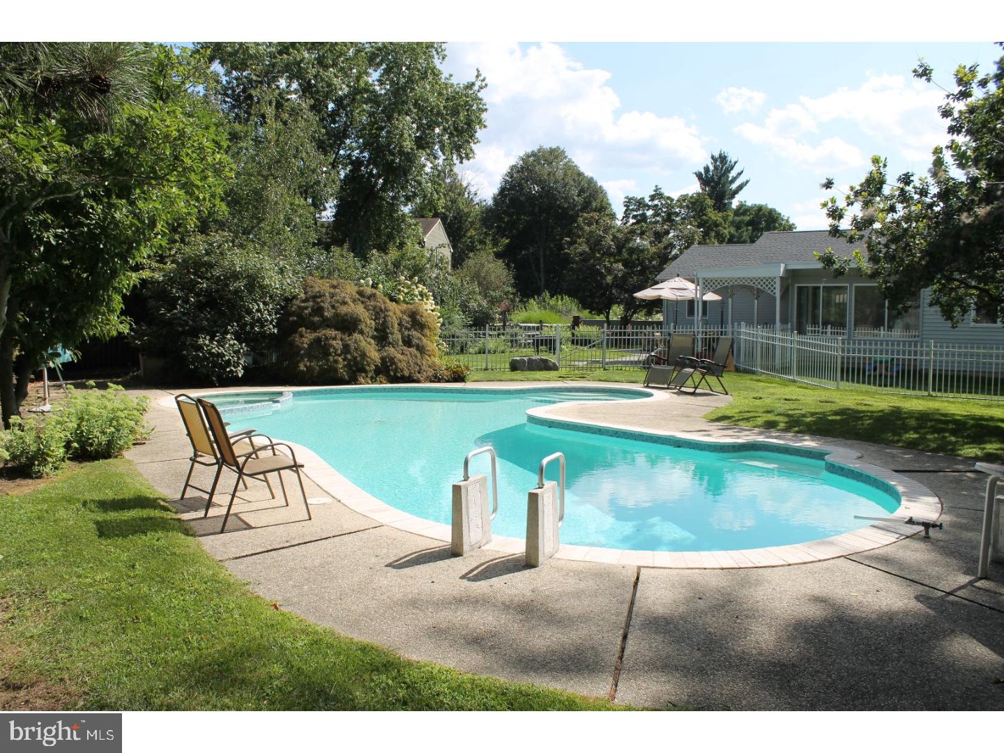 7 Brooktree Road Hightstown, NJ 08520 - Photo 22 of 25 Gallery Image 22
