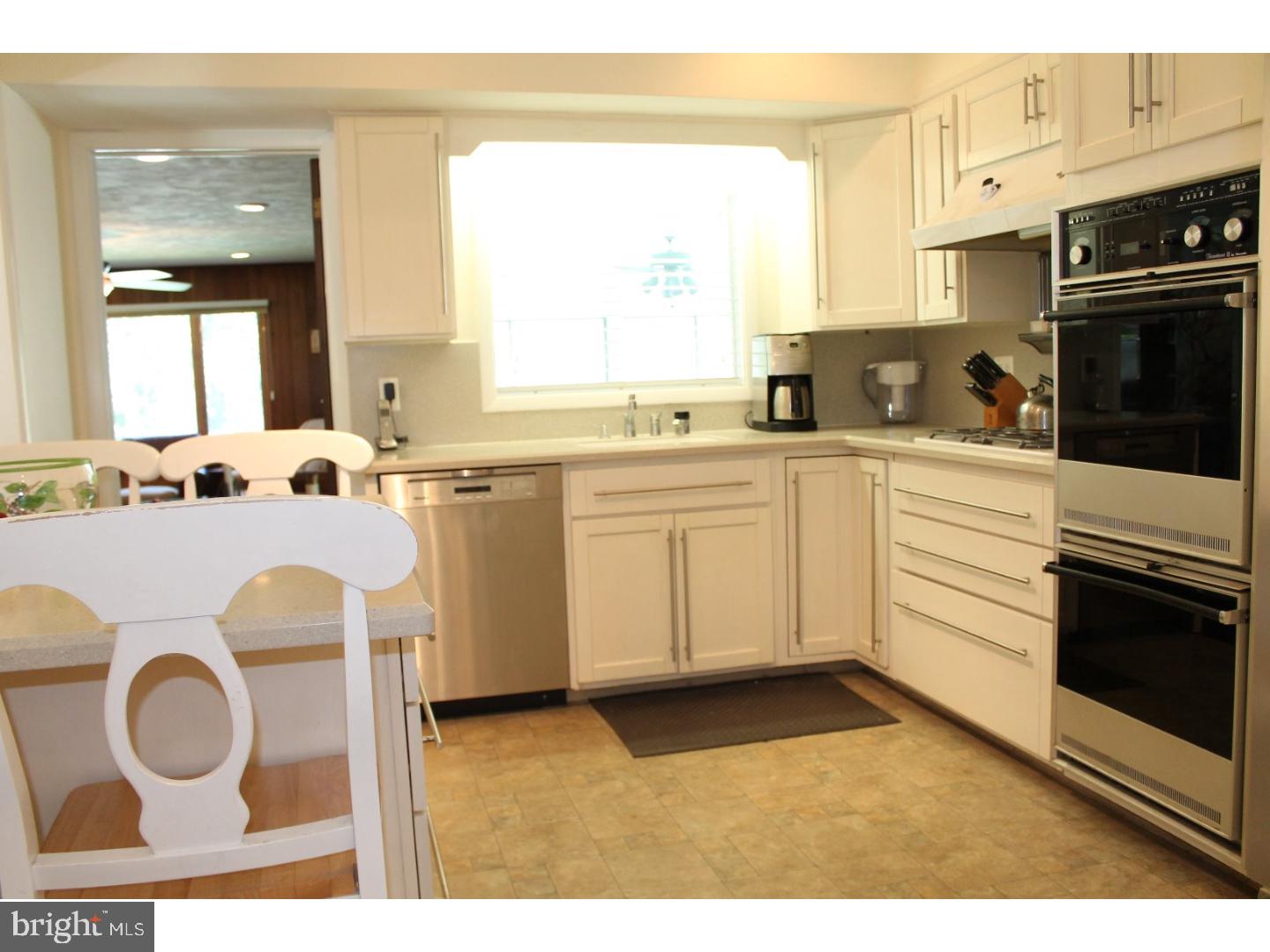 7 Brooktree Road Hightstown, NJ 08520 - Photo 8 of 25 Gallery Image 8