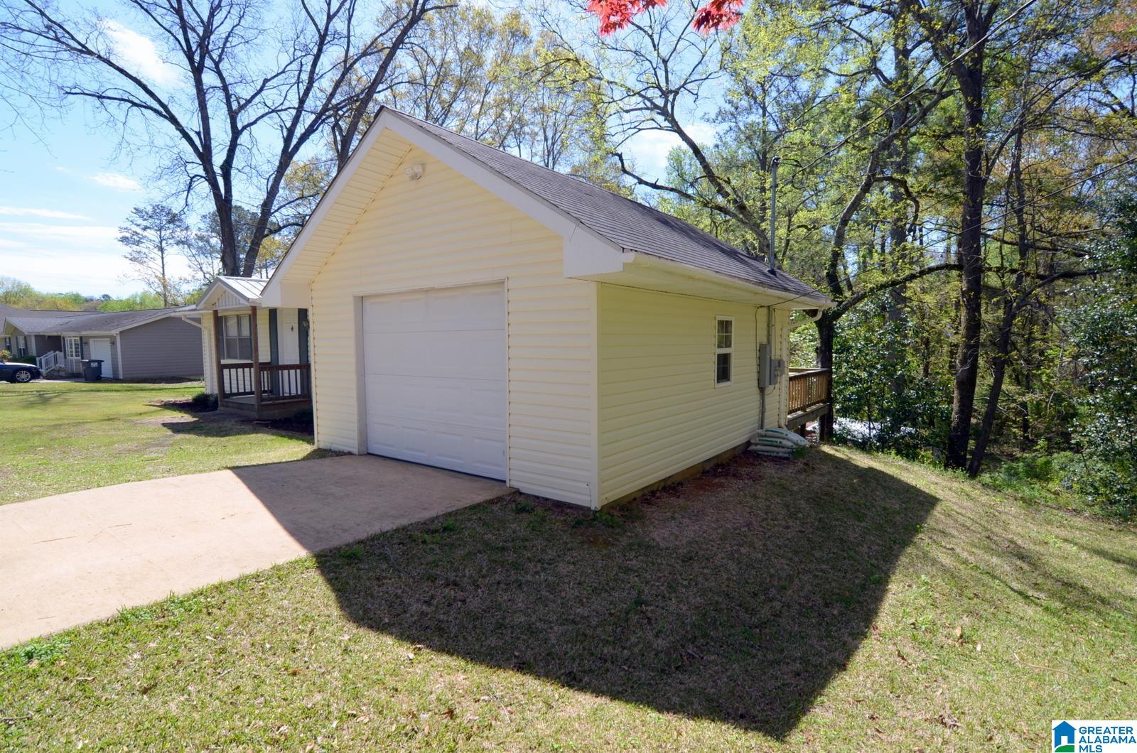 1512 Melton Road Birmingham, AL 35226 - Photo 6 of 25