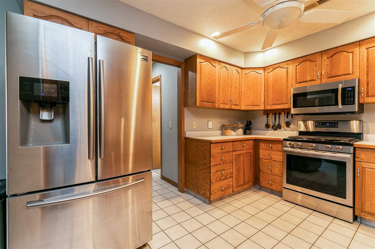 1646 Camelback Road Northeast Solon, IA 52333 - Photo 19 of 47 Gallery Image 19