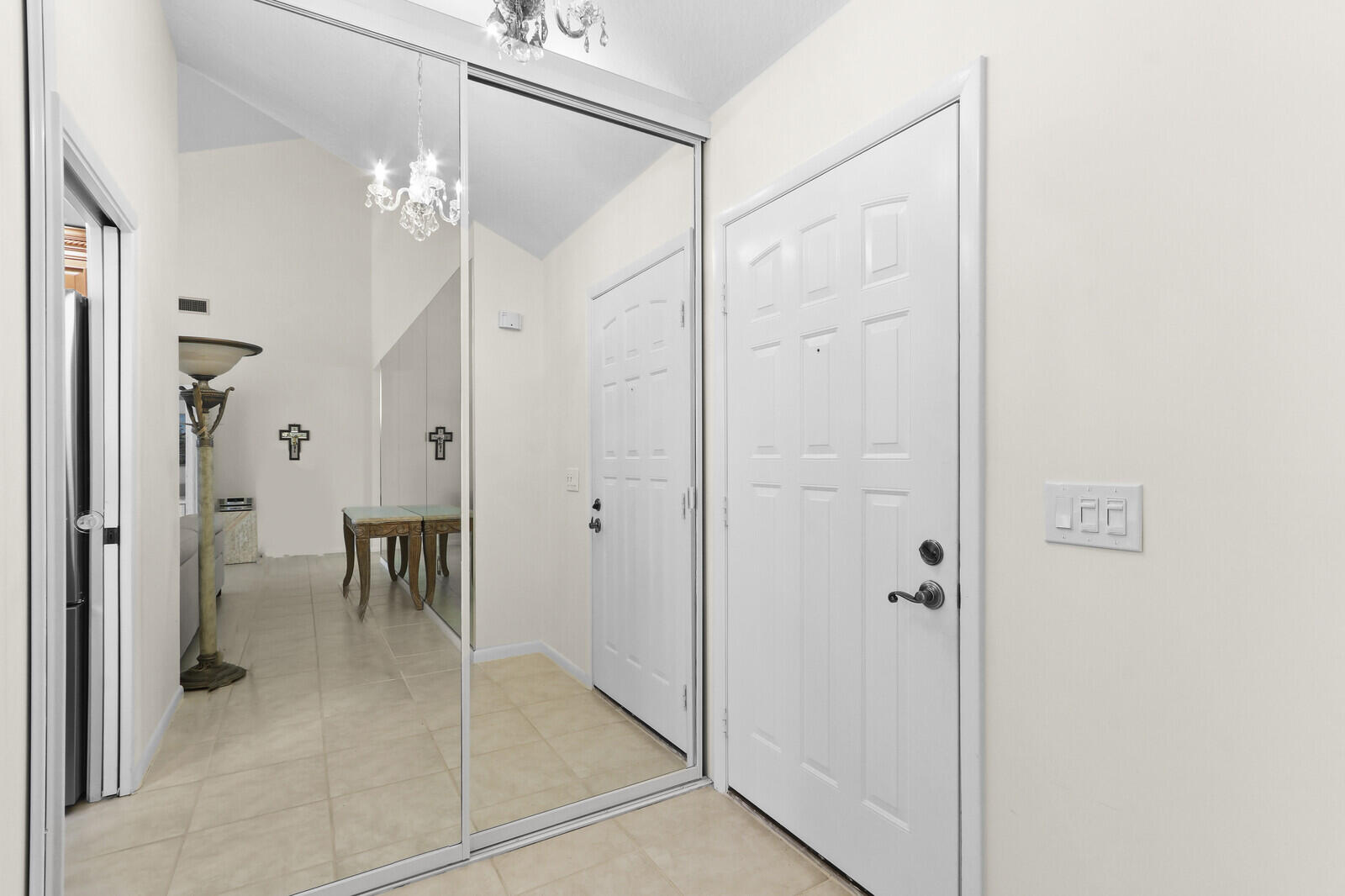 327 Ridge Road Jupiter, FL 33477 - Photo 27 of 52 22_Image_5_mls