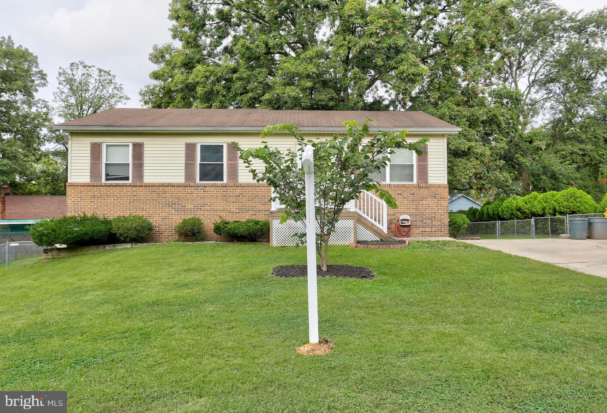 1920 Grant Road Baltimore, MD 21227 - Photo 2 of 34