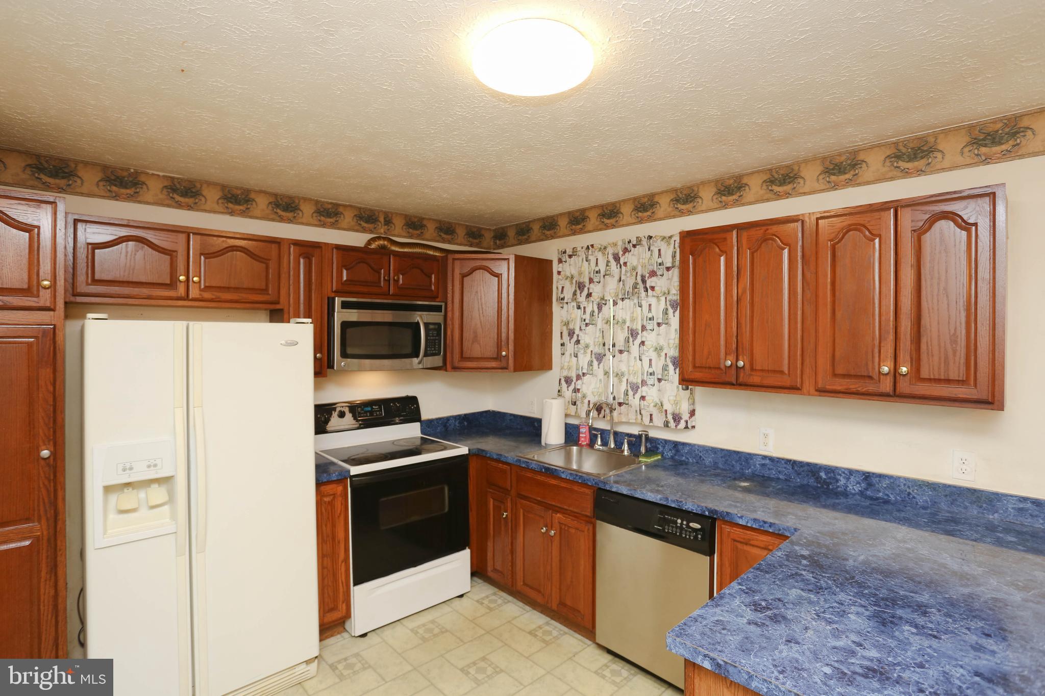 1920 Grant Road Baltimore, MD 21227 - Photo 14 of 34