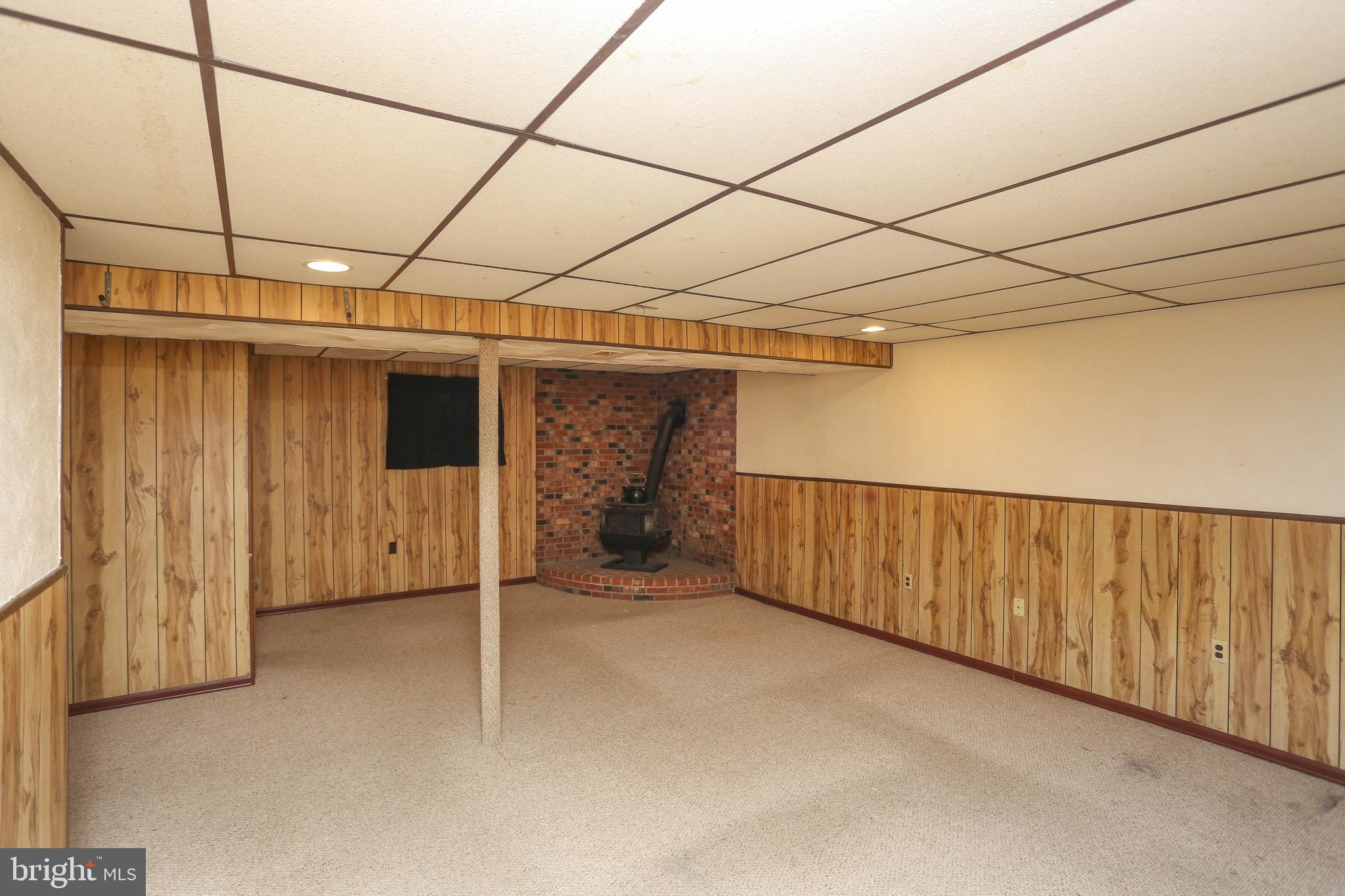 1920 Grant Road Baltimore, MD 21227 - Photo 28 of 34
