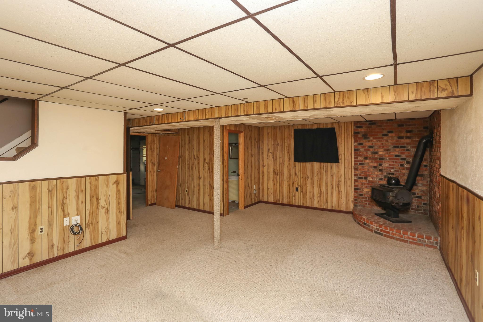 1920 Grant Road Baltimore, MD 21227 - Photo 29 of 34