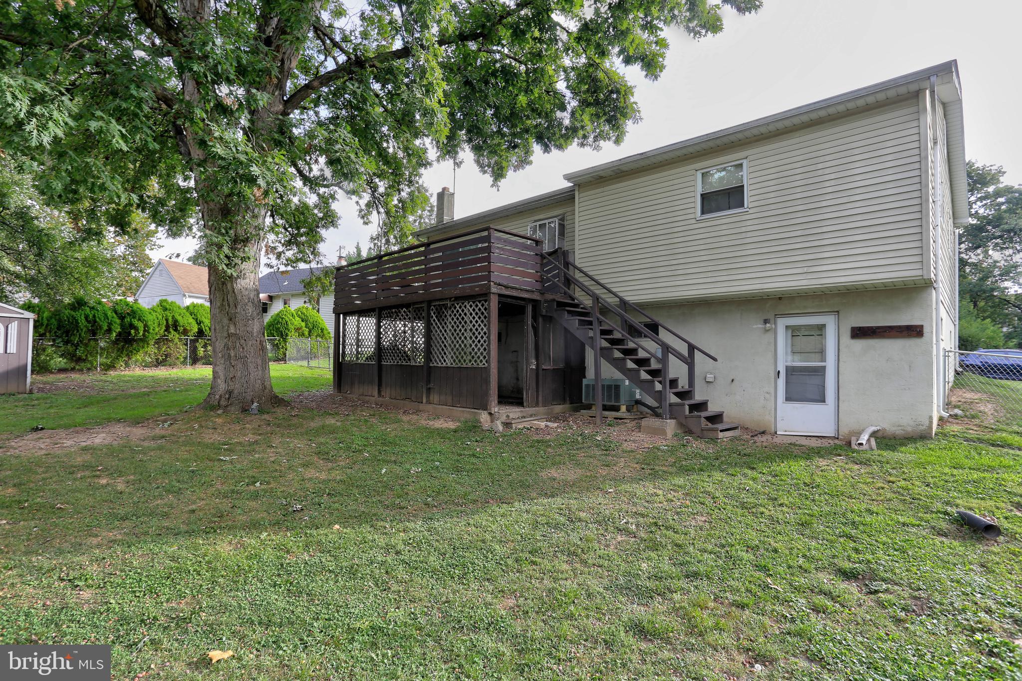 1920 Grant Road Baltimore, MD 21227 - Photo 6 of 34