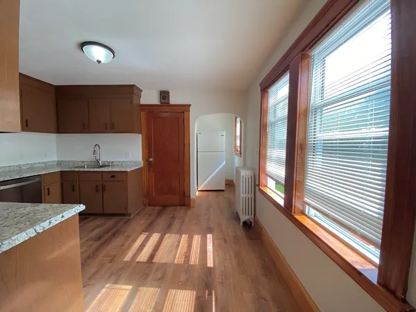 $2,600 | 37 Walnut Avenue, Unit 1, Norwood, MA 02062