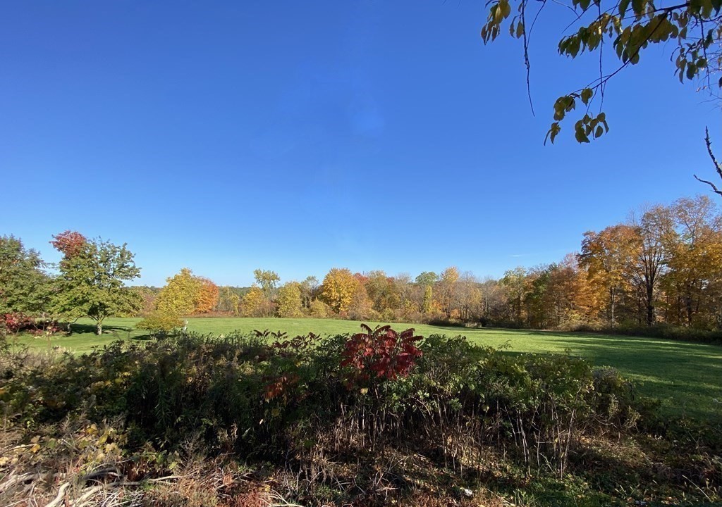 136 Hillside Road Southwick, MA 01077 - Photo 3 of 21 Gallery Image 3