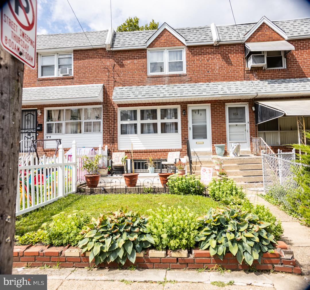932 Ridge Avenue Darby, PA 19023 - Photo 1 of 18 Gallery Image 1