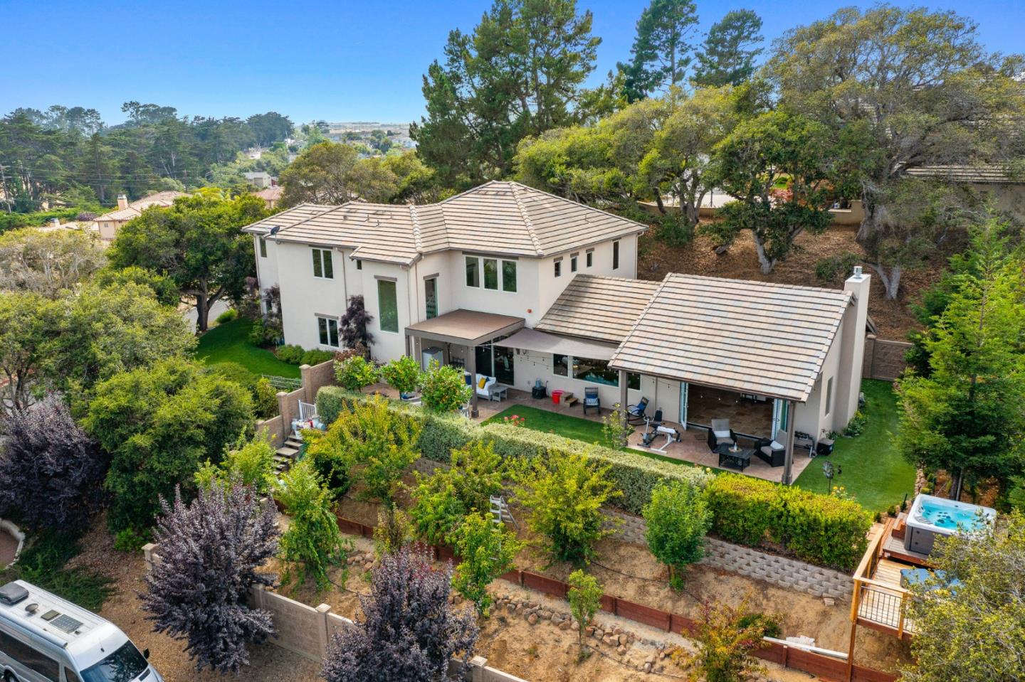 2111 Stone Ridge Drive Watsonville, CA 95076 - Photo 2 of 52 Gallery Image 2