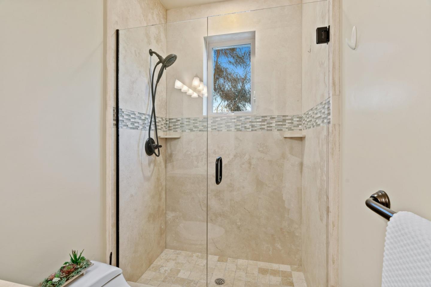 2111 Stone Ridge Drive Watsonville, CA 95076 - Photo 29 of 52 Gallery Image 29