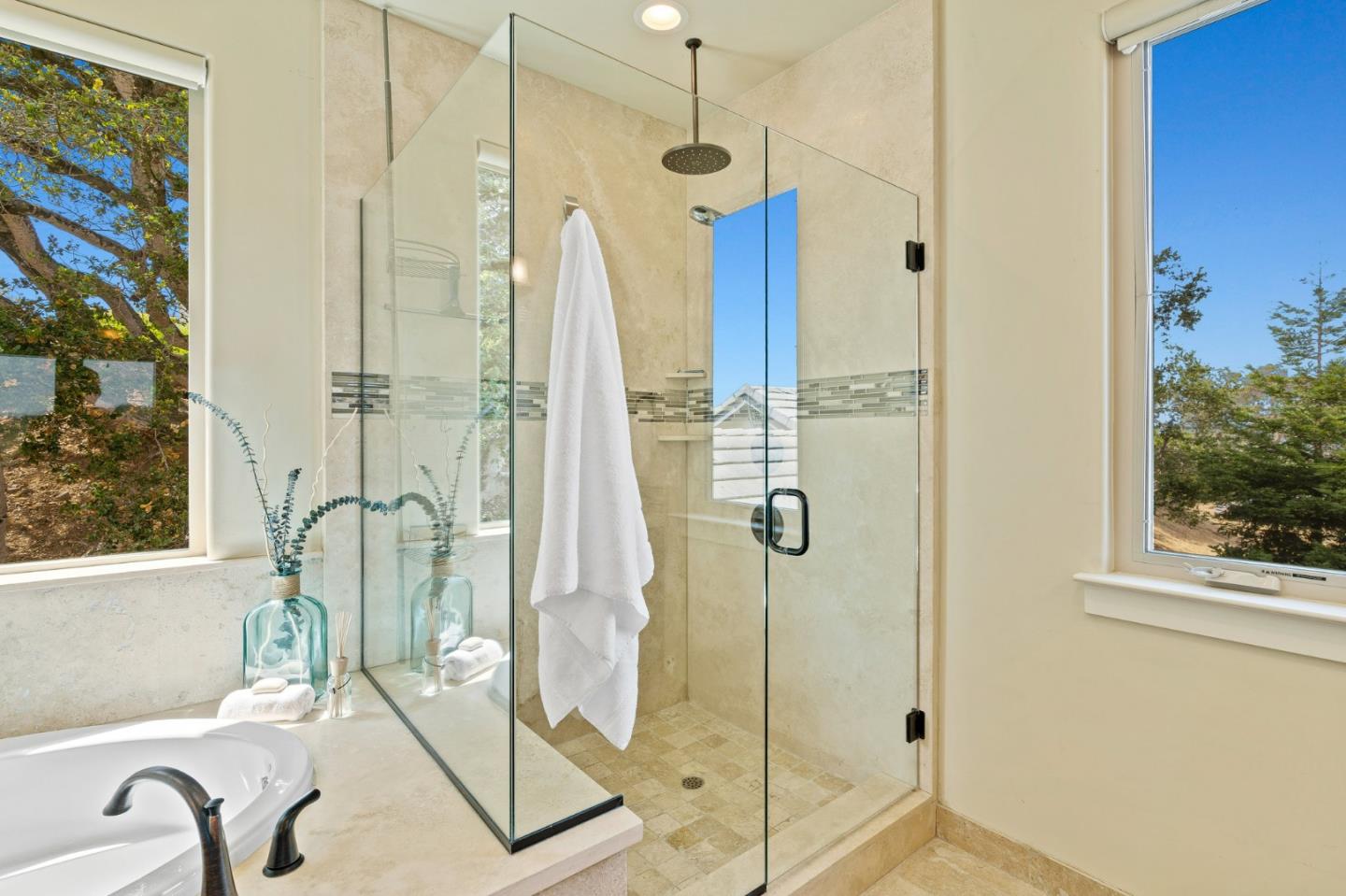 2111 Stone Ridge Drive Watsonville, CA 95076 - Photo 39 of 52 Gallery Image 39