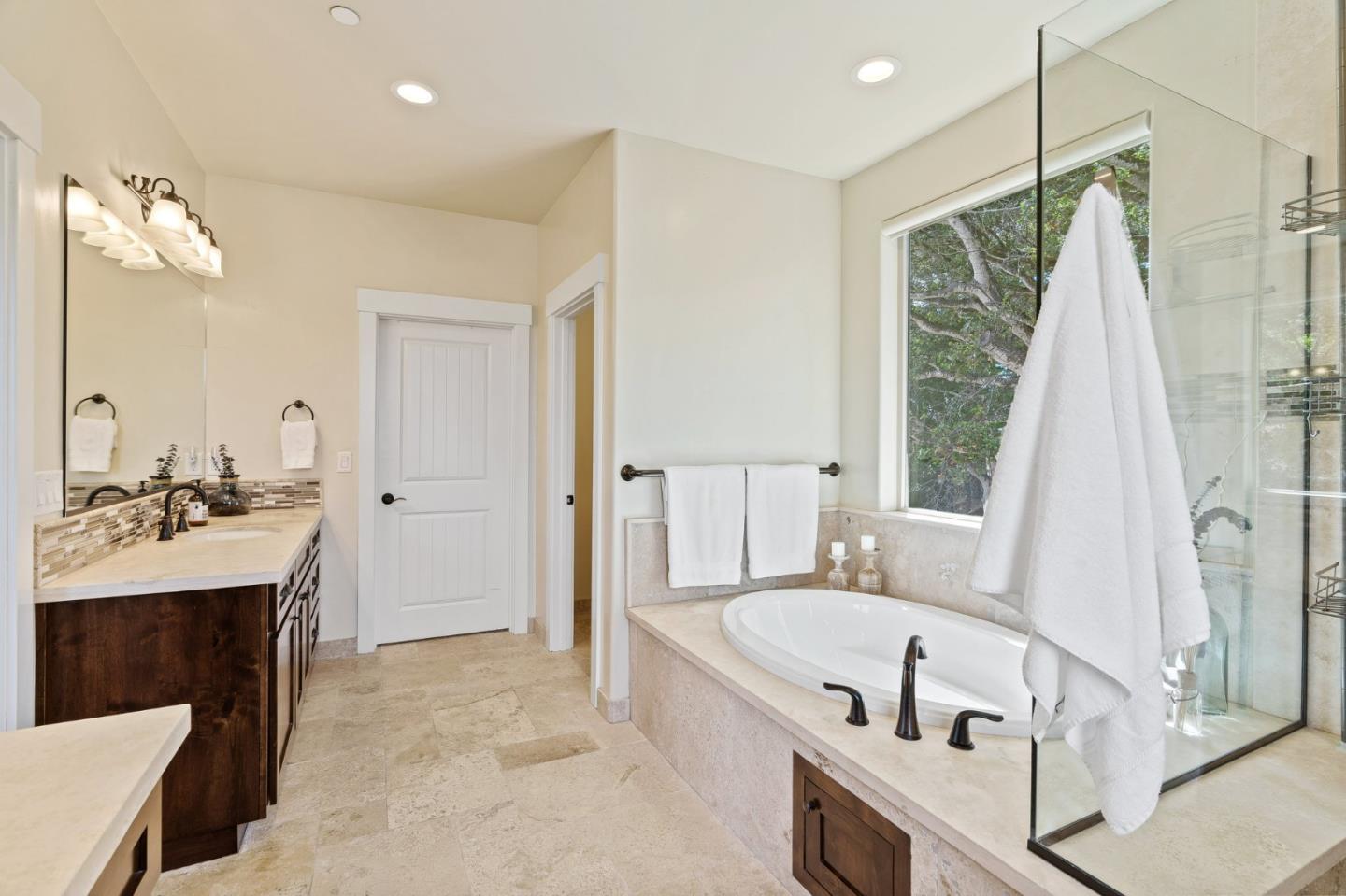 2111 Stone Ridge Drive Watsonville, CA 95076 - Photo 41 of 52 Gallery Image 41