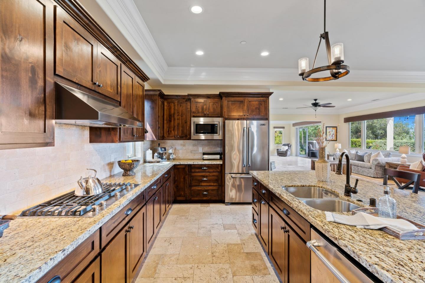 2111 Stone Ridge Drive Watsonville, CA 95076 - Photo 9 of 52 Gallery Image 9